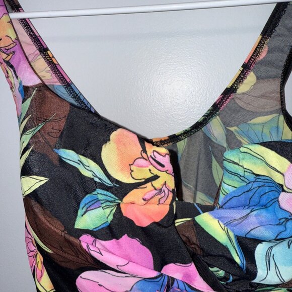 Miraclesuit Floral One-Piece Swimsuit V-Neck Ruched Tropical Print Womens 18W - Picture 5 of 9